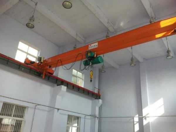 望花区吊车租赁电话_好的吊车出租公司需要具备